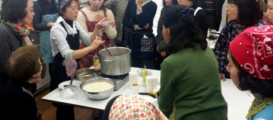 2017年3月町内会だより　身近な防災学習と非常食の調理実習そして試食