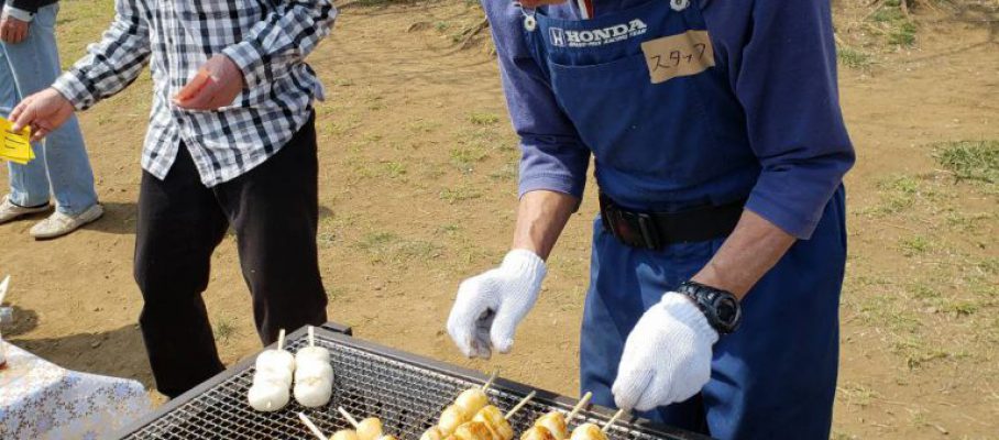 花をめぐって焼き団子 (5)